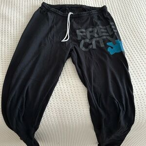 FREECITYLARGE LOGO SWEATPANT SUPERBLACK BLUE